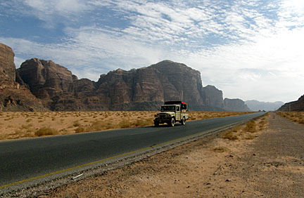 image b5Jr1_P1010425_k.jpg