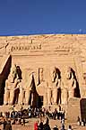 s3Ax0_PC260189_k_v.jpg