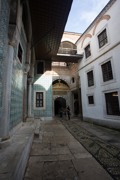 image bT-0006.jpg